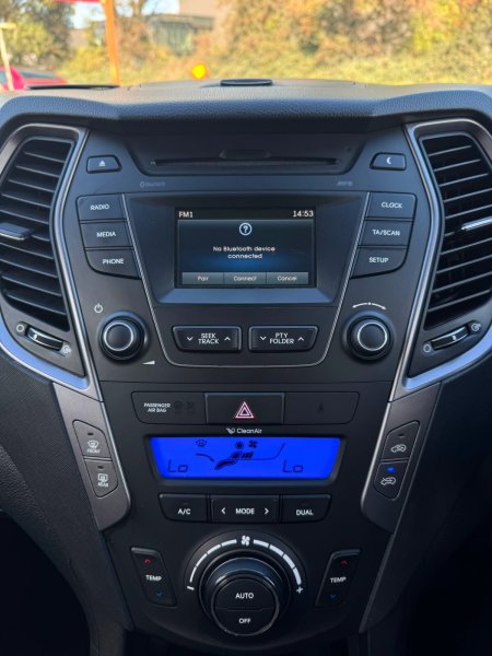 2015 Hyundai Santa Fe - photo 18