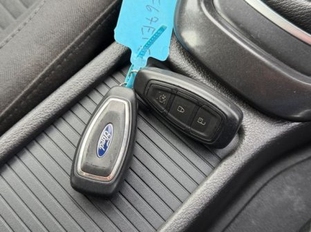 2017 Ford Focus - photo 15