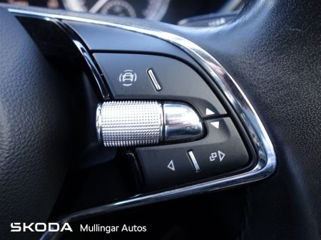 2022 Skoda Superb - photo 16