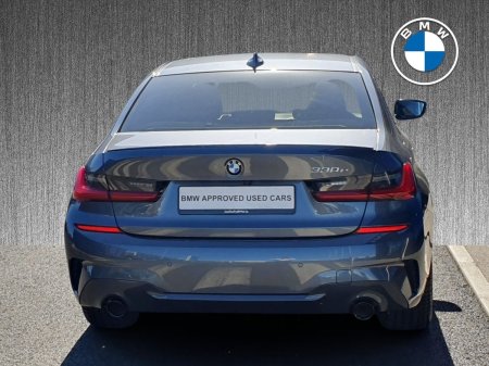 2021 BMW 3-Series - photo 15