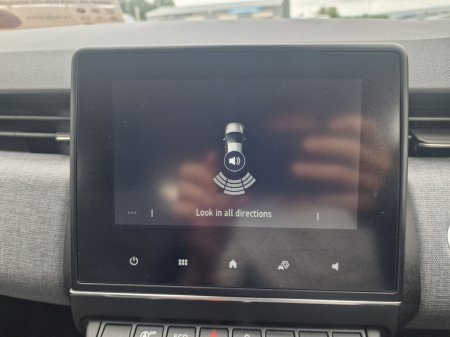 2025 Renault Clio - photo 13