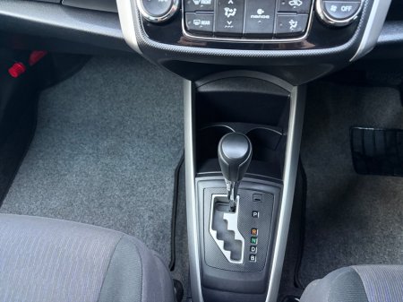 2015 Toyota Corolla - photo 18