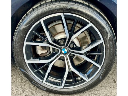 2022 BMW 5-Series - photo 22
