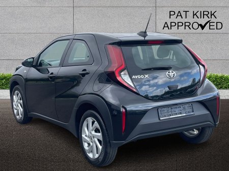 2023 Toyota Aygo X - photo 2