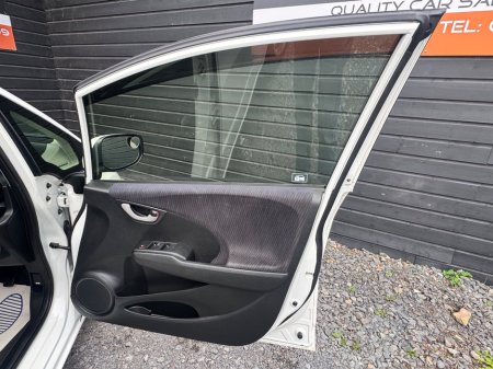 2013 Honda Fit - photo 15
