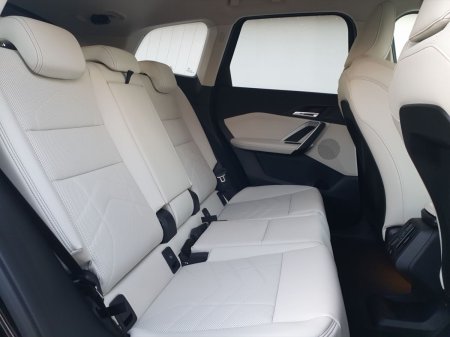 2026 BMW iX1 - photo 11