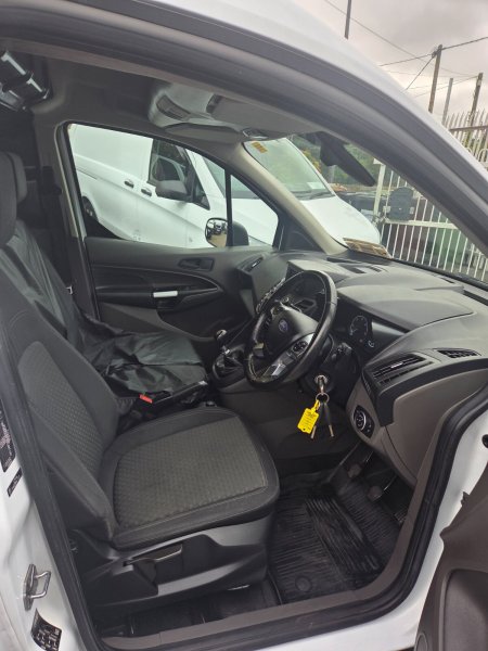 2021 Ford Transit Connect - photo 7