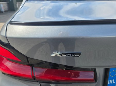 2023 BMW 5-Series - photo 32