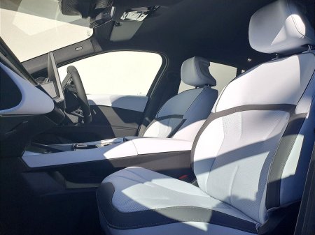 2026 BMW i3 - photo 7