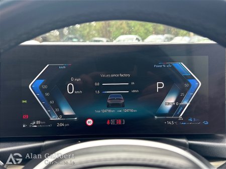 2023 BMW 3-Series - photo 15