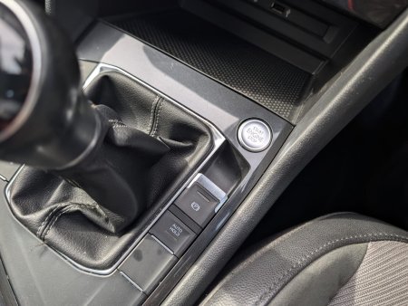 2017 Volkswagen Tiguan - photo 18