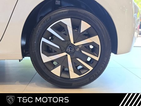 2026 Peugeot 208 - photo 15