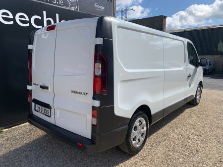 2023 Renault Trafic - photo 3