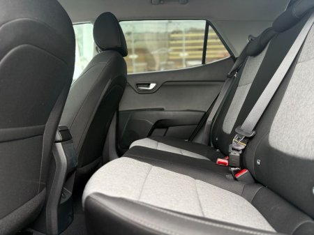 2026 Kia Stonic - photo 4