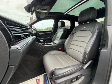 2021 Volkswagen Touareg - photo 10