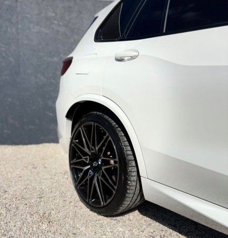 2020 BMW X5 - photo 3