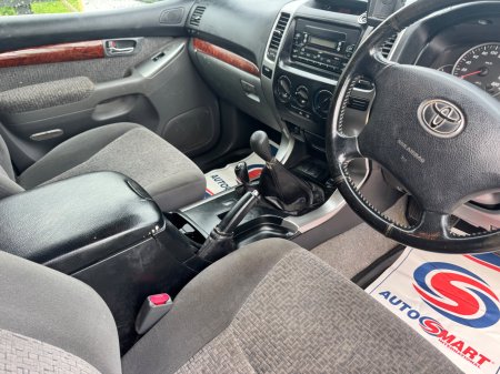 2005 Toyota Land Cruiser - photo 22