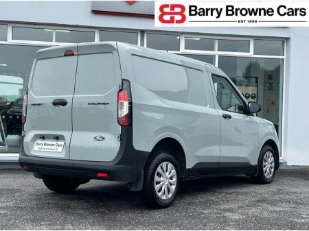 2024 Ford Transit Courier - photo 10