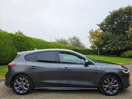 2025 Ford Focus - photo 3