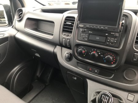 2020 Renault Trafic - photo 12