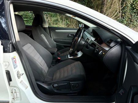 2010 Volkswagen Passat - photo 6
