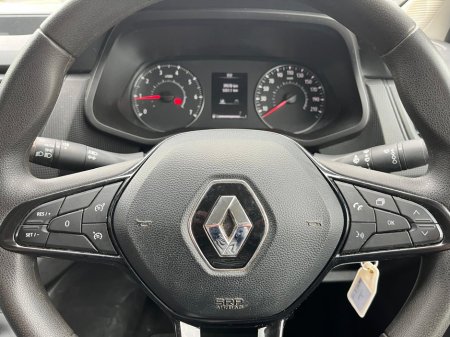 2023 Renault Trafic - photo 4