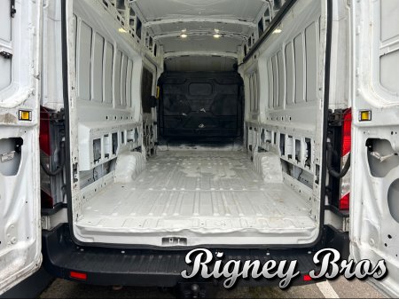 2017 Ford Transit - photo 7