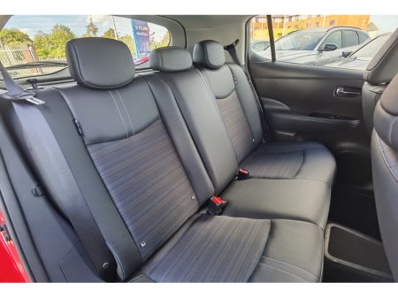 2022 Nissan Leaf - photo 10
