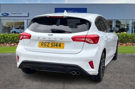 2020 Ford Focus - photo 4