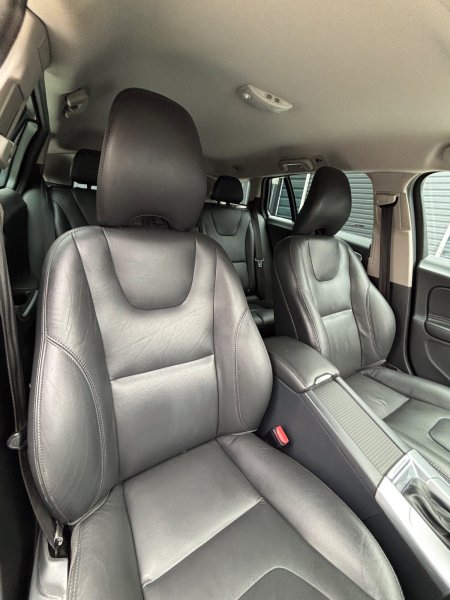 2016 Volvo V60 - photo 21