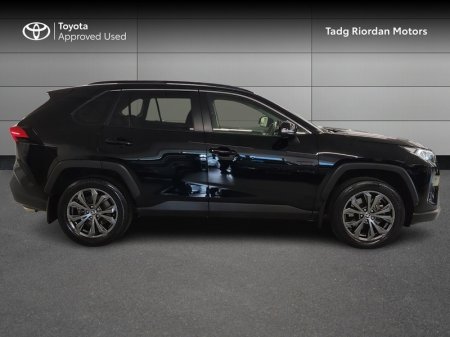 2023 Toyota RAV4 - photo 3