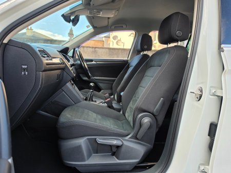 2016 Volkswagen Tiguan - photo 11