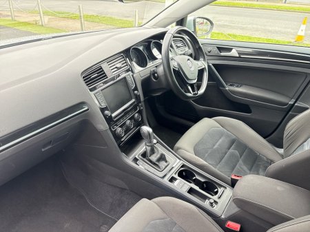 2016 Volkswagen Golf - photo 2