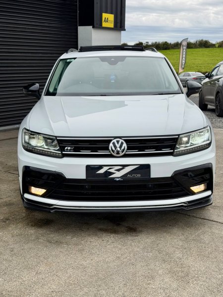 2020 Volkswagen Tiguan - photo 4