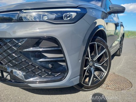 2025 Volkswagen Tiguan - photo 40