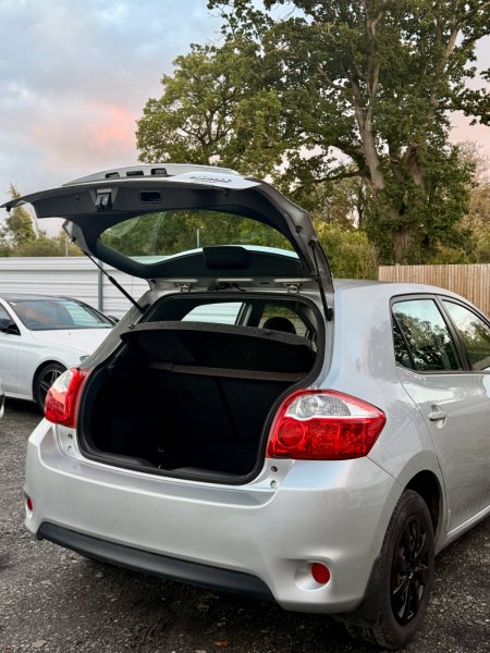 2012 Toyota Auris - photo 25