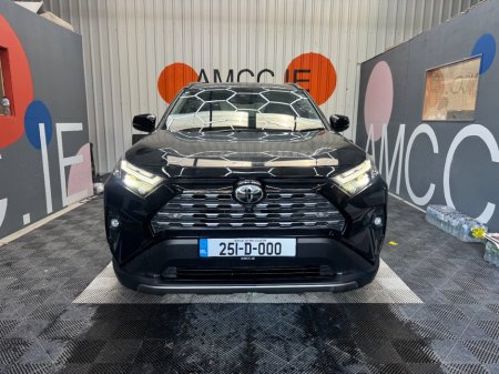2025 Toyota RAV4 - photo 2