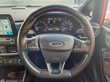 2018 Ford Fiesta - photo 12