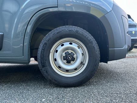2026 Opel Movano - photo 4
