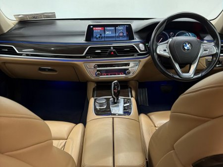 2018 BMW 7-Series - photo 4