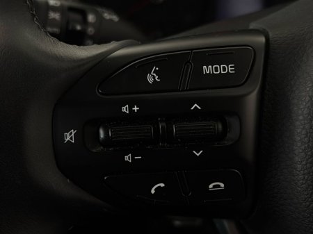 2023 Kia Rio - photo 22