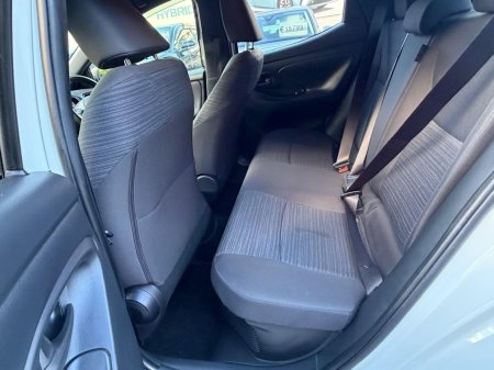 2022 Toyota Yaris - photo 11