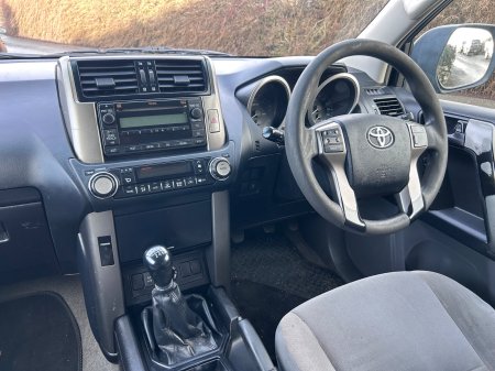 2011 Toyota Land Cruiser - photo 17
