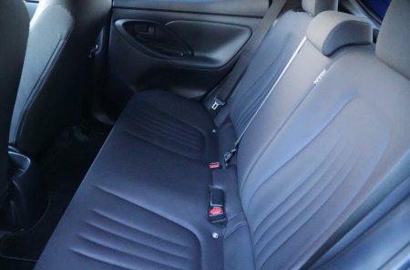 2022 Toyota Yaris - photo 17