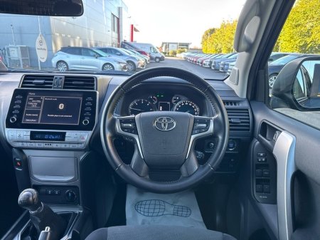 2022 Toyota Land Cruiser - photo 9