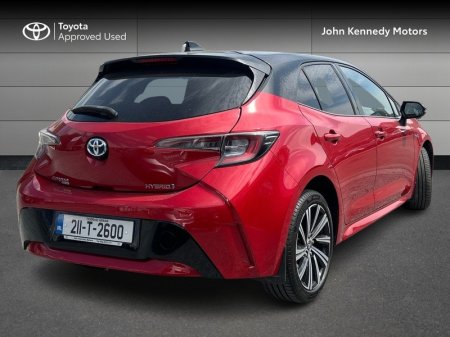 2021 Toyota Corolla - photo 2