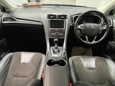 2019 Ford Mondeo - photo 10