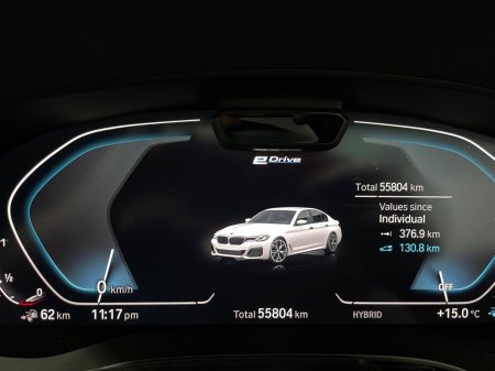 2021 BMW 5-Series - photo 12