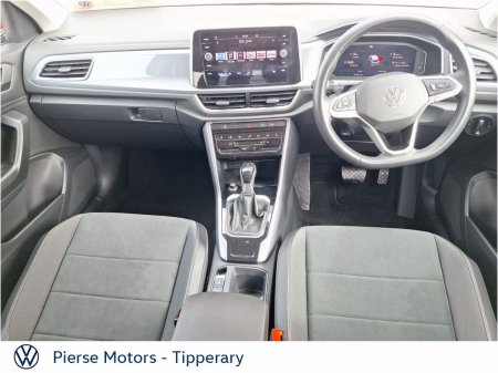 2023 Volkswagen T-Roc - photo 4