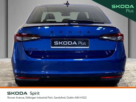 2025 Skoda Superb - photo 12